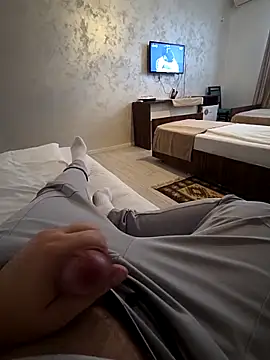 Snapshot of KarlosCarutox chatting on 28, 11, 2025 KarlosCarutox online show from 28, 11, 2025