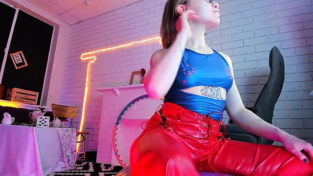 Snapshot of AphexQueen chatting on 28, 12, 2024 AphexQueen online show from 28, 12, 2024