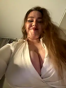 Snapshot of AnnabelleKelly chatting on 5, 12, 2024 AnnabelleKelly online show from 5, 12, 2024