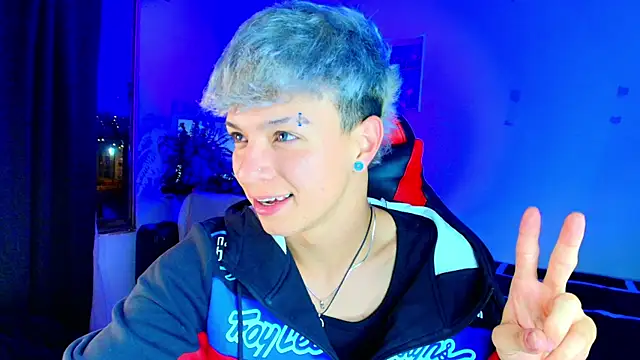 twink sebas  online show from 18, 12, 2025