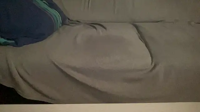 Snapshot of lolohot1988 chatting on 28, 9, 2025 lolohot1988 online show from 28, 9, 2025