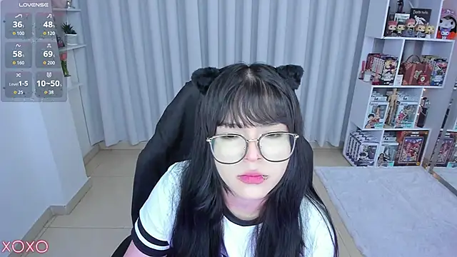 Snapshot of misshoneyxxx chatting on 5, 5, 2026 misshoneyxxx online show from 5, 5, 2026