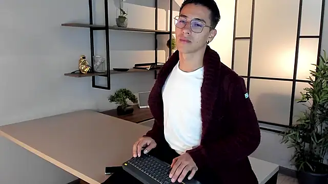 Snapshot of Andy_Joy_ chatting on 9, 9, 2025 Andy Joy online show from 9, 9, 2025