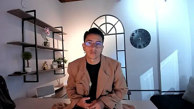 Snapshot of Andy_Joy_ chatting on 28, 9, 2025 Andy Joy online show from 28, 9, 2025