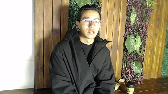 Andy Joy  online show from 28, 10, 2025