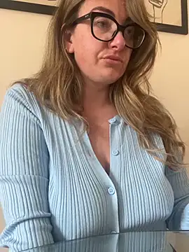 Miss Stassi online show from 12, 5, 2026