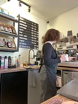 cinnabon  online show from 11, 3, 2026