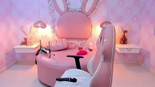 Saraa Skinny online show from 21, 12, 2024