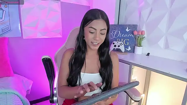 Snapshot of Amber_villalobos_ chatting on 31, 3, 2026 Amber villalobos online show from 31, 3, 2026