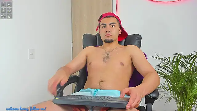 Snapshot of kalivan_voinesscu chatting on 16, 3, 2026 kalivan voinesscu online show from 16, 3, 2026