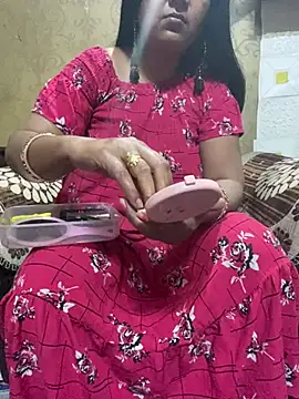 Tameesh sexy mistress online show from 16, 3, 2026