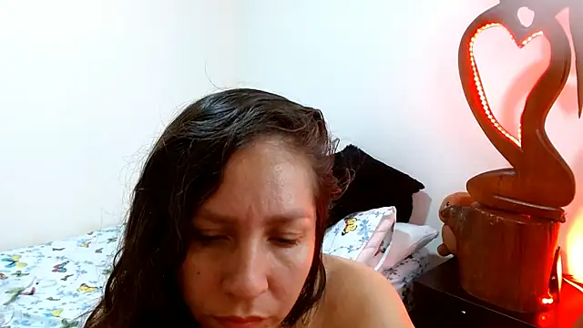 Snapshot of naihroby chatting on 31, 12, 2024 naihroby online show from 31, 12, 2024