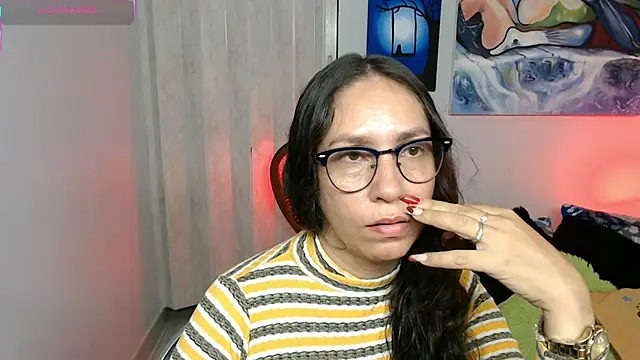 Snapshot of naihroby chatting on 21, 3, 2026 naihroby online show from 21, 3, 2026