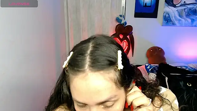 Snapshot of naihroby chatting on 22, 4, 2026 naihroby online show from 22, 4, 2026