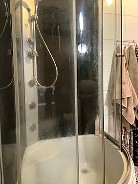 Snapshot of Yanacool007 chatting on 2, 10, 2025 Yanacool007 online show from 2, 10, 2025