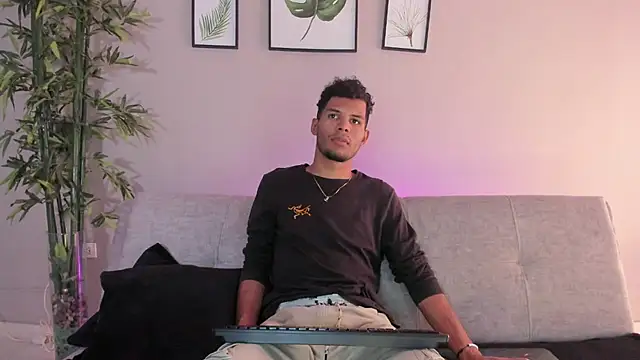 miaa lux online show from 6, 2, 2025