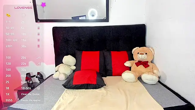 Snapshot of brittany_williams_ chatting on 7, 2, 2025 brittany williams online show from 7, 2, 2025