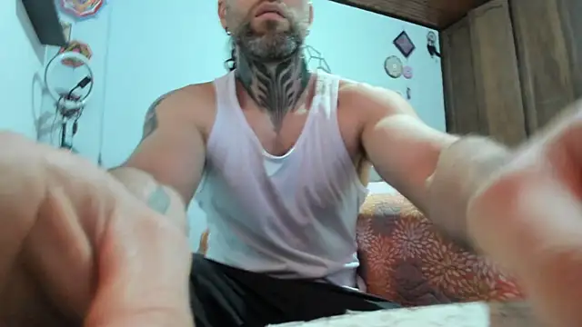 Snapshot of Antoniohot2024 chatting on 28, 12, 2024 Antoniohot2024 online show from 28, 12, 2024