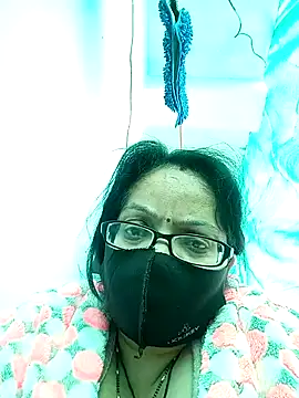 Snapshot of heenage chatting on 22, 12, 2024 heenage online show from 22, 12, 2024