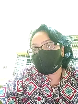 Snapshot of heenage chatting on 12, 2, 2025 heenage online show from 12, 2, 2025