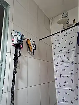 luuhcat09 online show from 25, 2, 2026