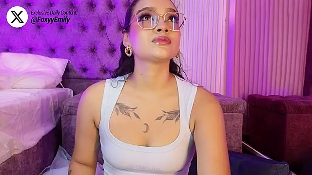 EMILYY FOXY online show from 5, 4, 2026