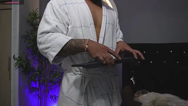 jordan mayers02 online show from 10, 2, 2026