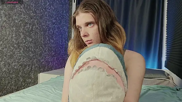 KIKI Krash online show from 28, 5, 2026