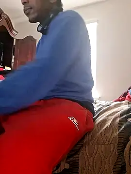 Snapshot of bigboytoy912 chatting on 18, 4, 2026 bigboytoy912 online show from 18, 4, 2026