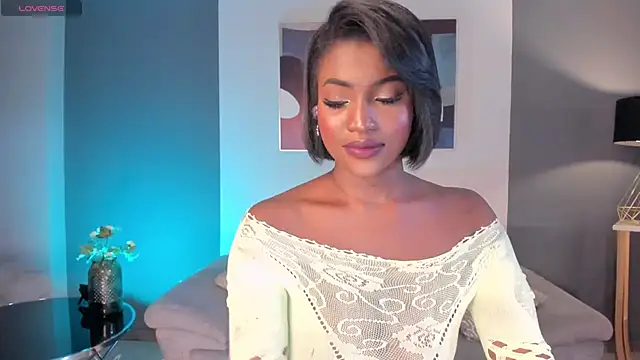 SavannahStorm online show from 27, 2, 2025