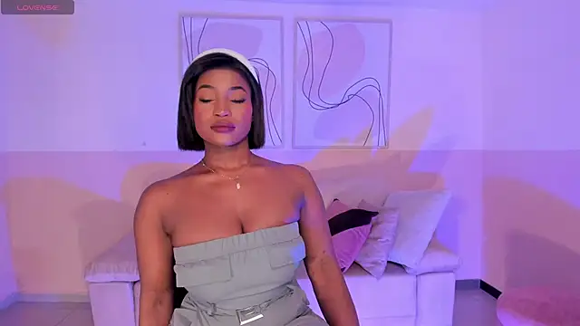 SavannahStorm online show from 2, 3, 2025