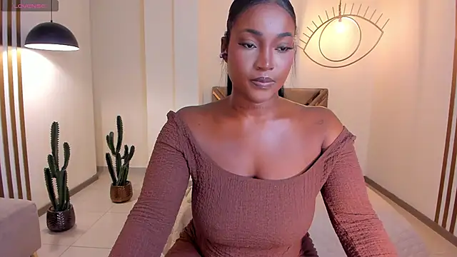 Snapshot of SavannahStorm chatting on 30, 5, 2026 SavannahStorm online show from 30, 5, 2026