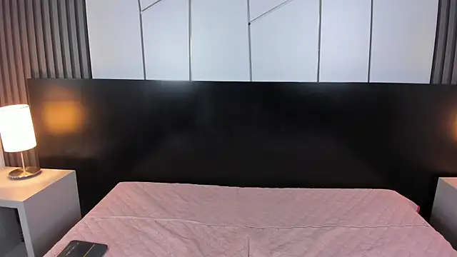 liz goth online show from 24, 2, 2025