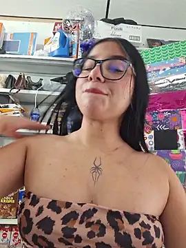 Snapshot of Katia_sweetx chatting on 19, 4, 2026 Katia sweetx online show from 19, 4, 2026