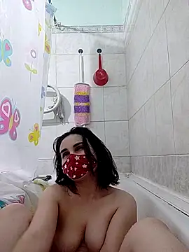 Snapshot of MikaKors chatting on 28, 2, 2025 MikaKors online show from 28, 2, 2025