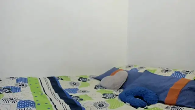 Nathaly love96 online show from 17, 2, 2025