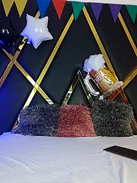 Adel Nesbiit online show from 26, 9, 2025