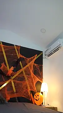 Adel Nesbiit online show from 29, 10, 2025