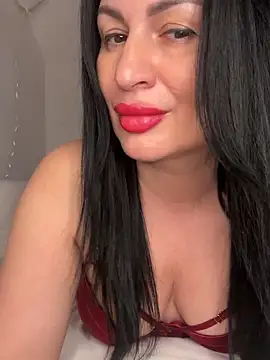 Snapshot of Helena7077 chatting on 9, 4, 2026 Helena7077 online show from 9, 4, 2026