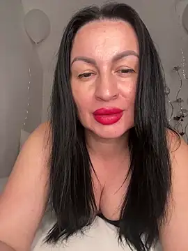 Snapshot of Helena7077 chatting on 10, 4, 2026 Helena7077 online show from 10, 4, 2026