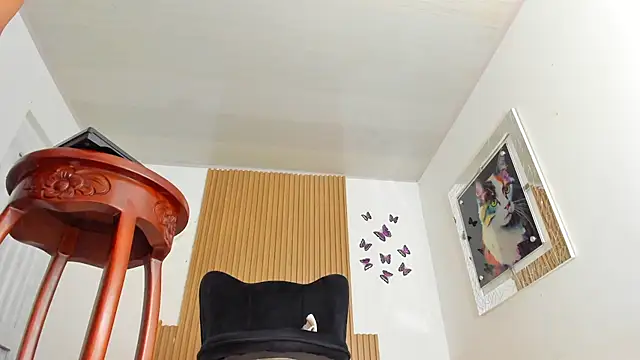 Snapshot of nathaly_sara_ chatting on 24, 10, 2025 nathaly sara online show from 24, 10, 2025