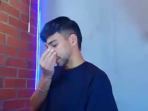 Leandro valenzuela online show from 10, 11, 2025