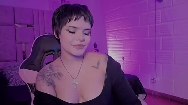 Snapshot of BonnieAnderson_ chatting on 16, 6, 2026 BonnieAnderson online show from 16, 6, 2026