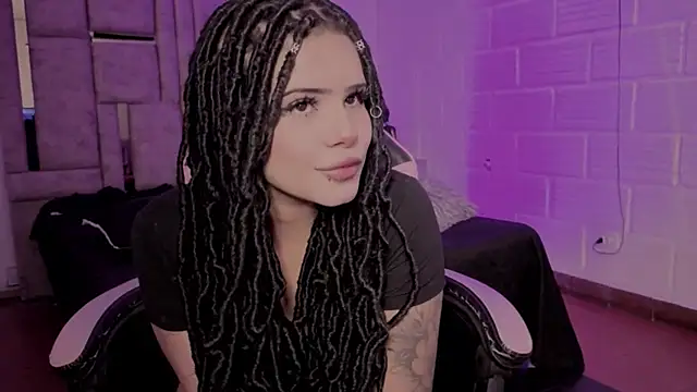 Snapshot of BonnieAnderson_ chatting on 14, 7, 2026 BonnieAnderson online show from 14, 7, 2026