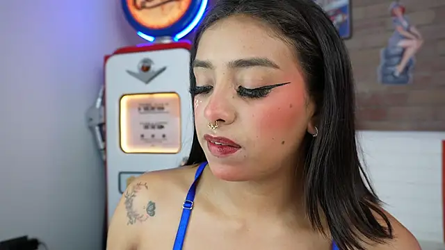 miss collins online show from 26, 3, 2026