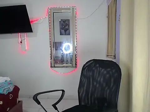 boy latino sex online show from 19, 9, 2025