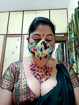 Snapshot of Ratna-777 chatting on 8, 2, 2025 Ratna-777 online show from 8, 2, 2025