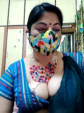 Snapshot of Ratna-777 chatting on 8, 2, 2025 Ratna-777 online show from 8, 2, 2025