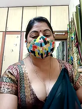 Snapshot of Ratna-777 chatting on 8, 3, 2025 Ratna-777 online show from 8, 3, 2025