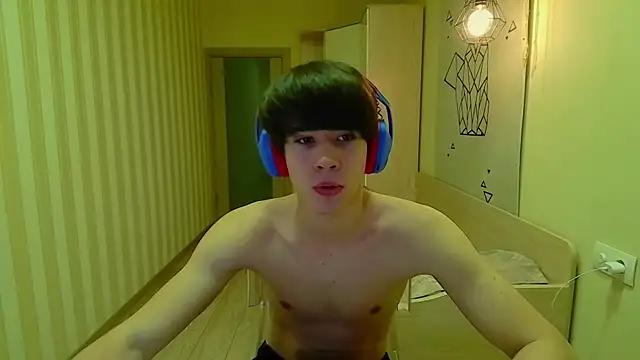 Snapshot of gayGamogey chatting on 26, 11, 2025 gayGamogey online show from 26, 11, 2025